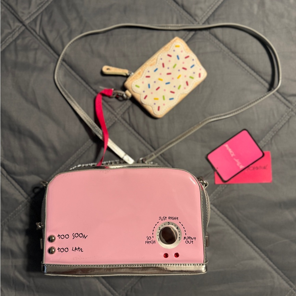 RARE!!! 2018 PINK Betsey Johnson Toaster Crossbody Bag & Pop Tart Coin Purse NEW